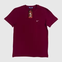 Купить футболку Nike бордового цвета в Арзамасе