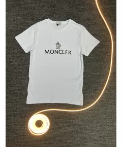 Купить футболку Moncler белого цвета