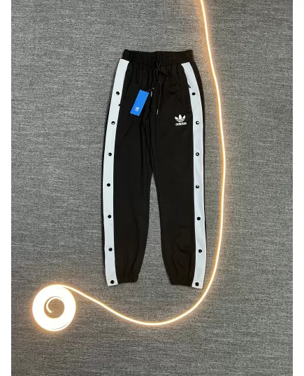 Adidas Classics Pants чёрного цвета